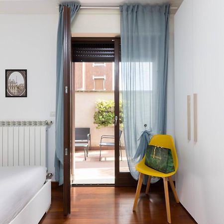 Terrace Milan Con Parcheggio Incluso Διαμέρισμα Εξωτερικό φωτογραφία